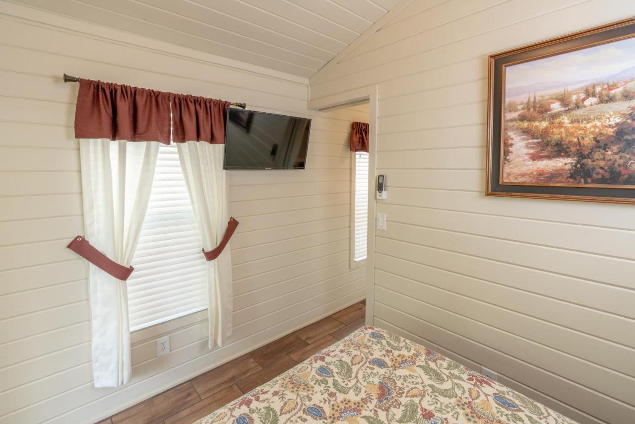 49'Er Village Rv Resort Plymouth Exterior foto