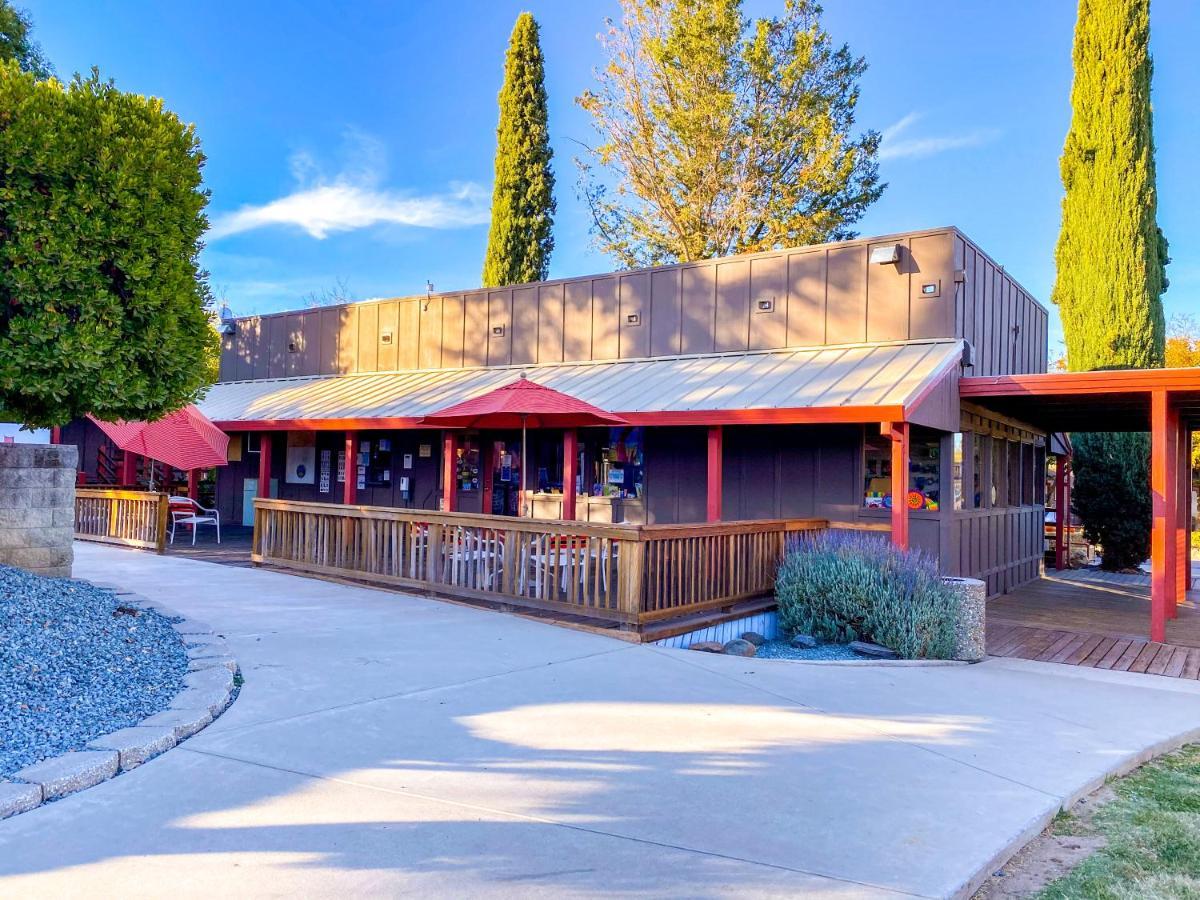 49'Er Village Rv Resort Plymouth Exterior foto